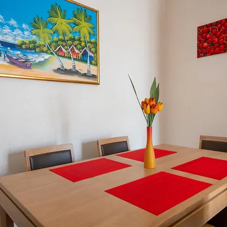 Cherry House * Monopoli