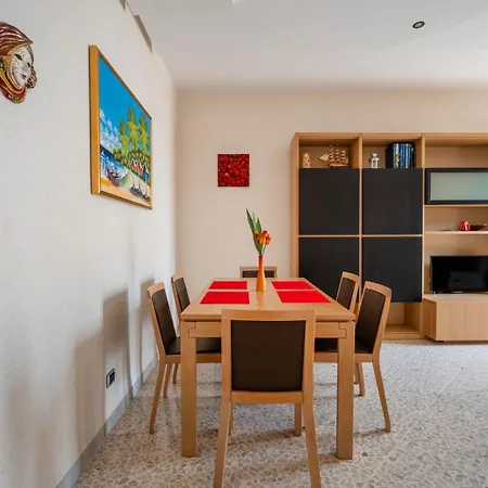 Cherry House Monopoli