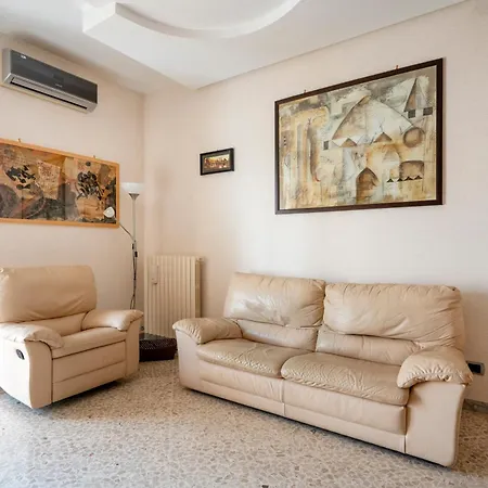 Cherry House * Monopoli