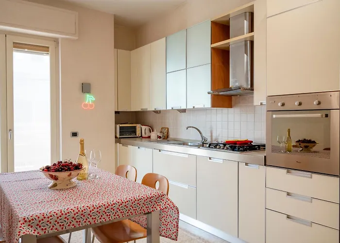 Cherry House Monopoli